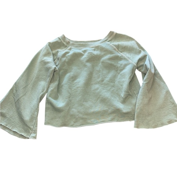 Super 3/4 Bell Cut Off Sleeve Crop - Green - Picture 5 of 5